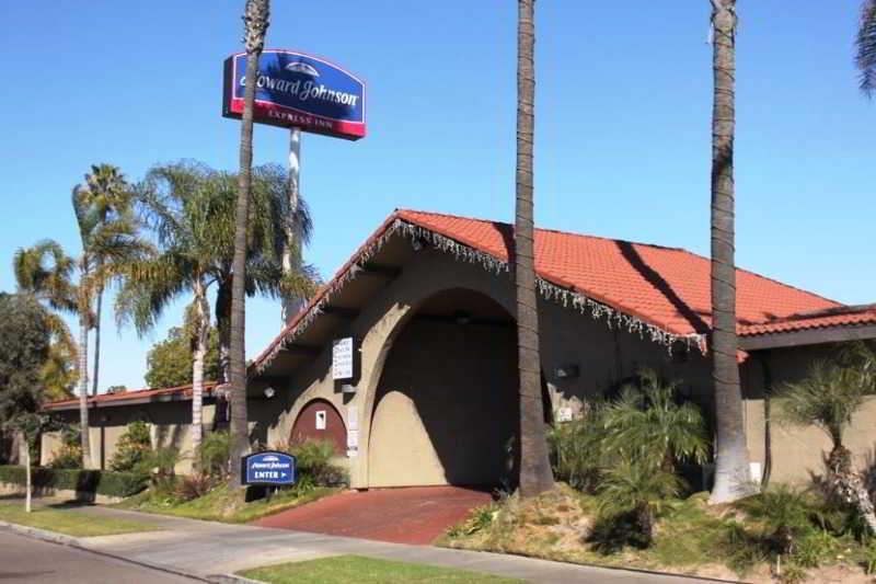 Howard Johnson By Wyndham National City/San Diego South Exterior foto